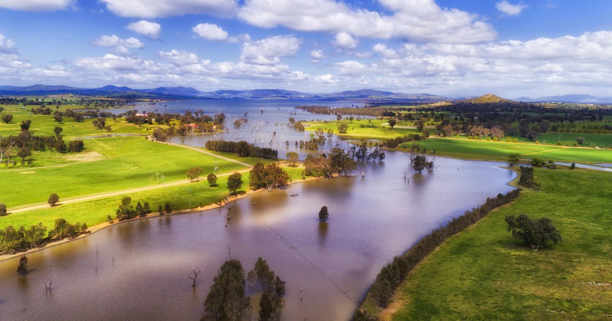 Australian Navagable Rivers Exploring Australia’s Rivers, Lakes and Oceans Lesson | | AU